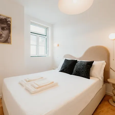Mary Pink - No Rc A - Beautiful Two-bedroom * ליסבון